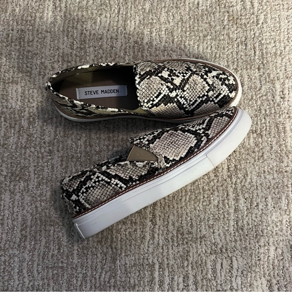 Steve Madden Gills Natural Snake Slip-On Sneakers - Picture 4 of 7
